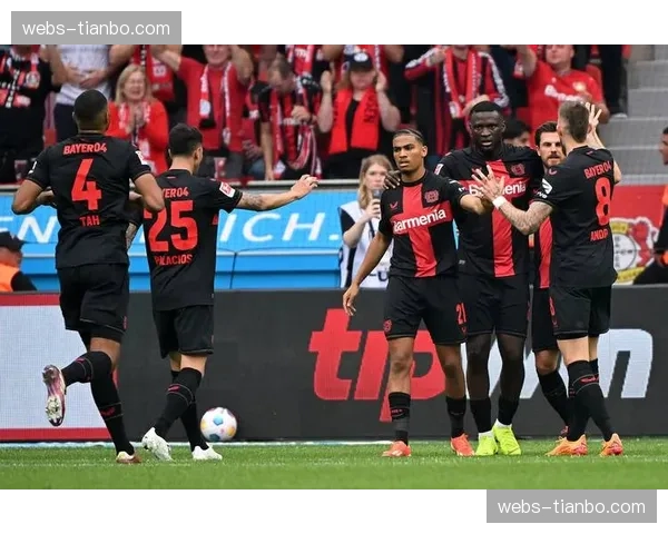 官方:科隆俱乐部与38岁的老队长赫克托续约一年 官方:科隆俱乐部与38岁的老队长赫克托续约一年